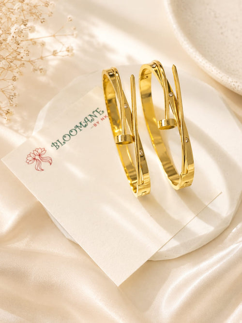 Crystal Twist Gold Cuff Bracelet (With Premium Gift Box)