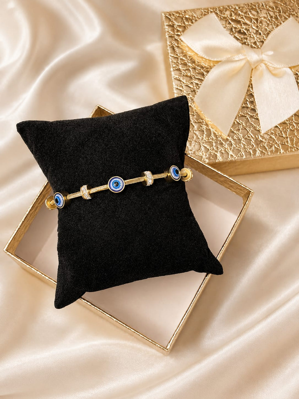 Aura Evil Eye Bracelet